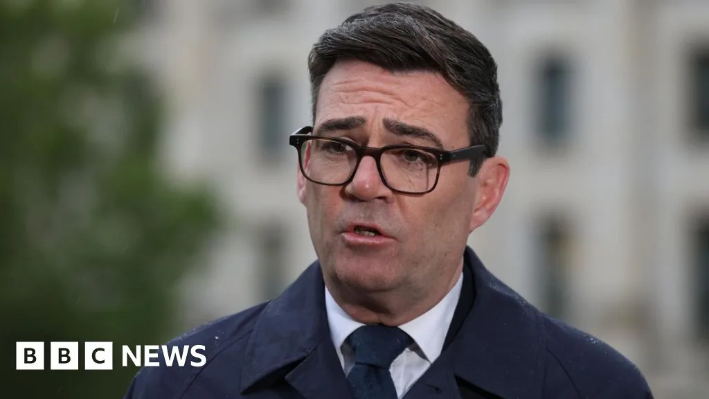 Burnham open to 'honest discussion' on EU free movement
